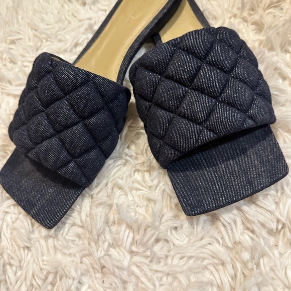 Bottega Veneta Quilted Dark Denim Mules Size 42 - Picture 10 of 13